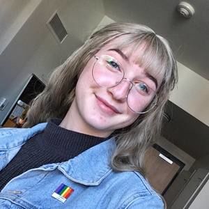 Meet your Posher, Daria